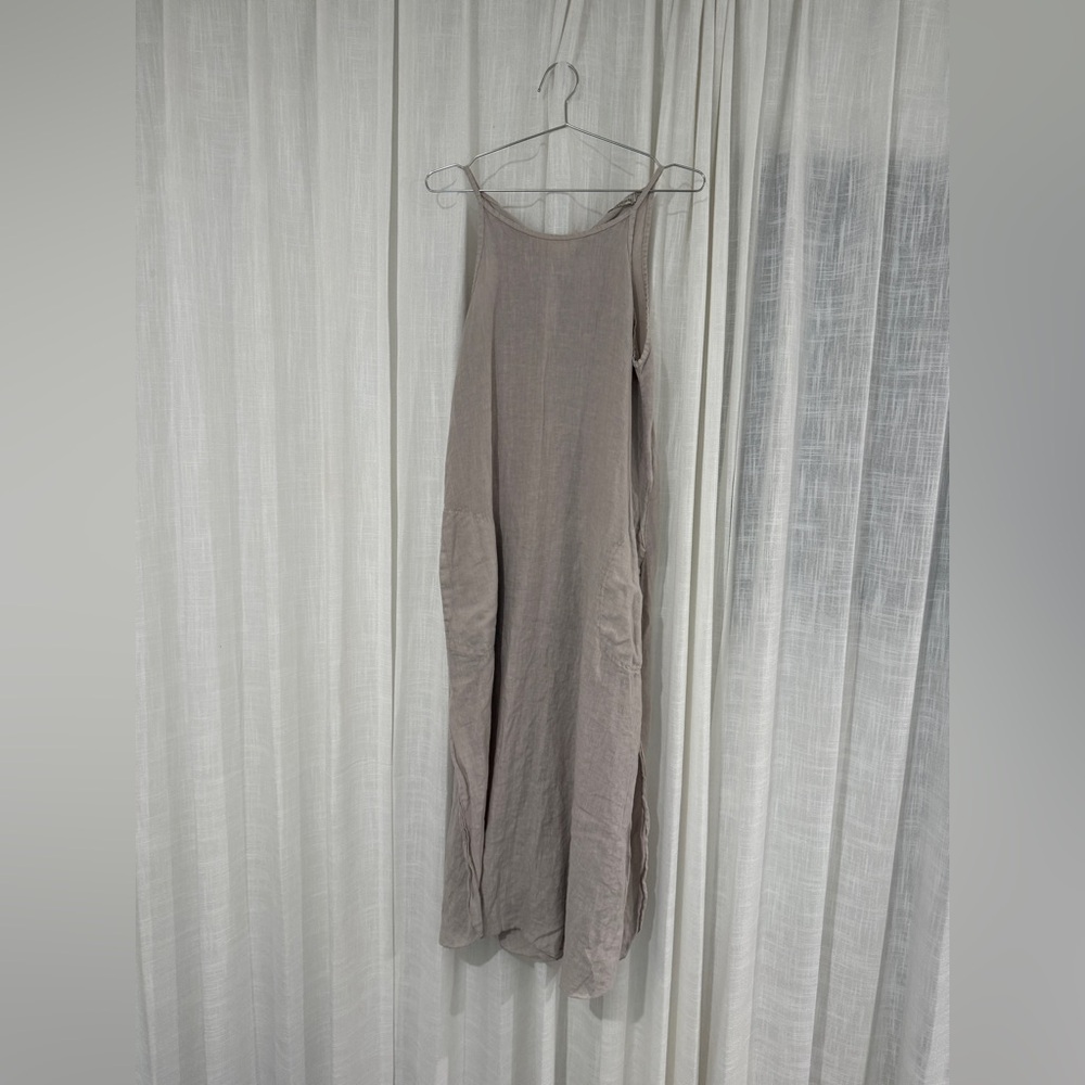 Made in Italy Linen Beige Sleeveless Maxi Dress with Pockets - Picture 3 of 4